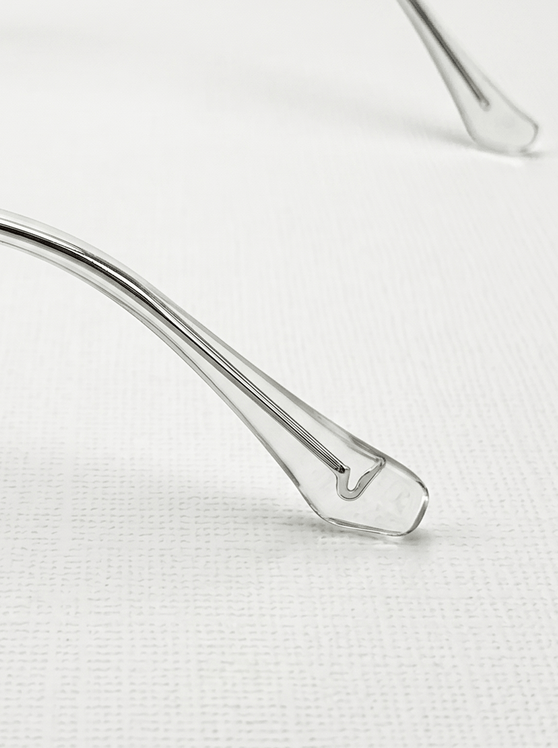 Oversized square glasses V Pai 2633 bold statement design close-up