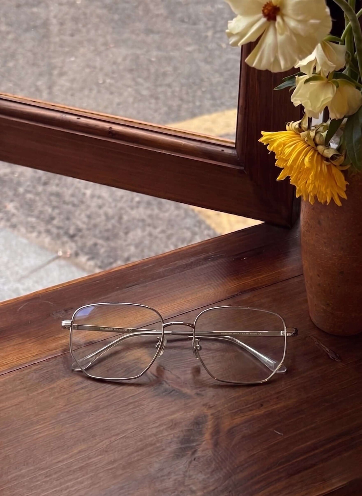 Trend eyewear V Pai 2629 statement-making frame detail